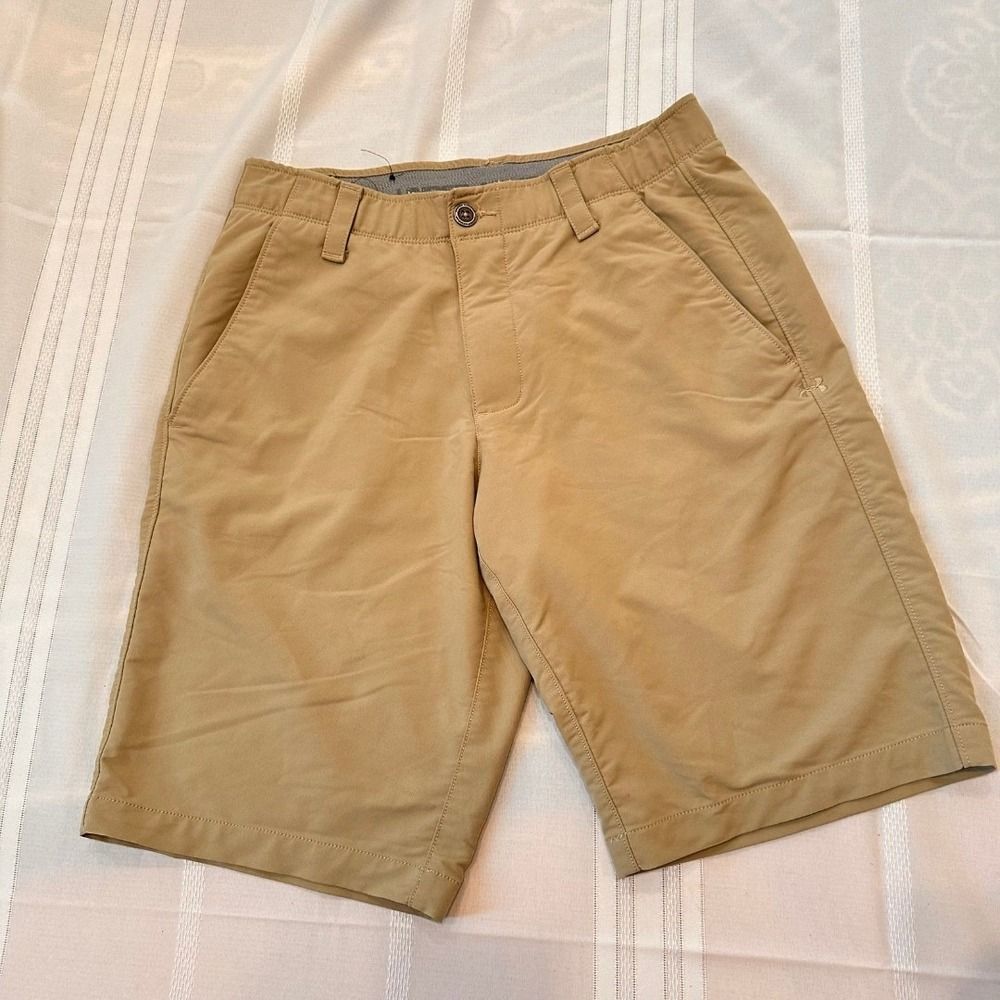 Under Armour Shorts Size 30
